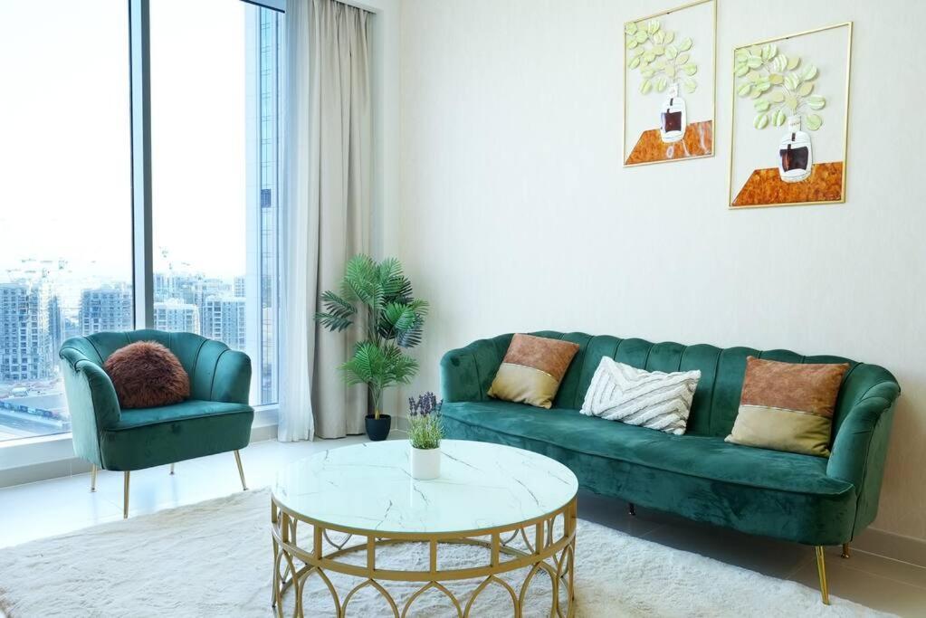 Apartment Brown Stone Creek